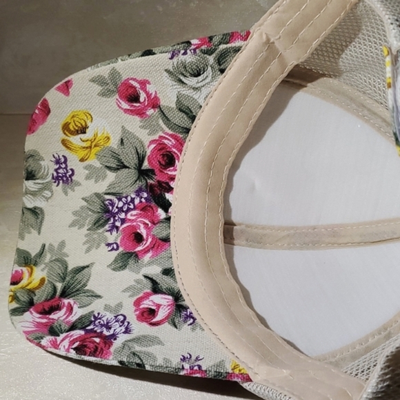NEW Women's Adjustable Floral Canvas & Mesh Ballcap - Picture 14 of 16